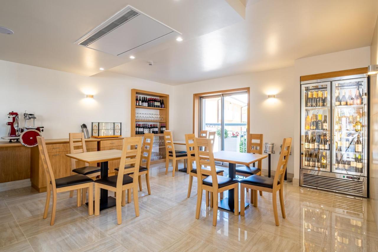 Hotel Mare Lignano Sabbiadoro Dış mekan fotoğraf