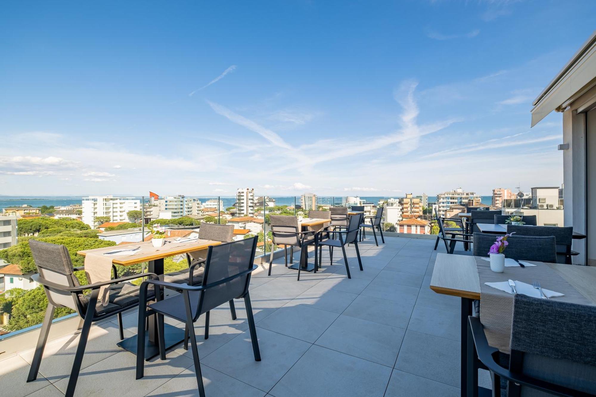 Hotel Mare Lignano Sabbiadoro Dış mekan fotoğraf